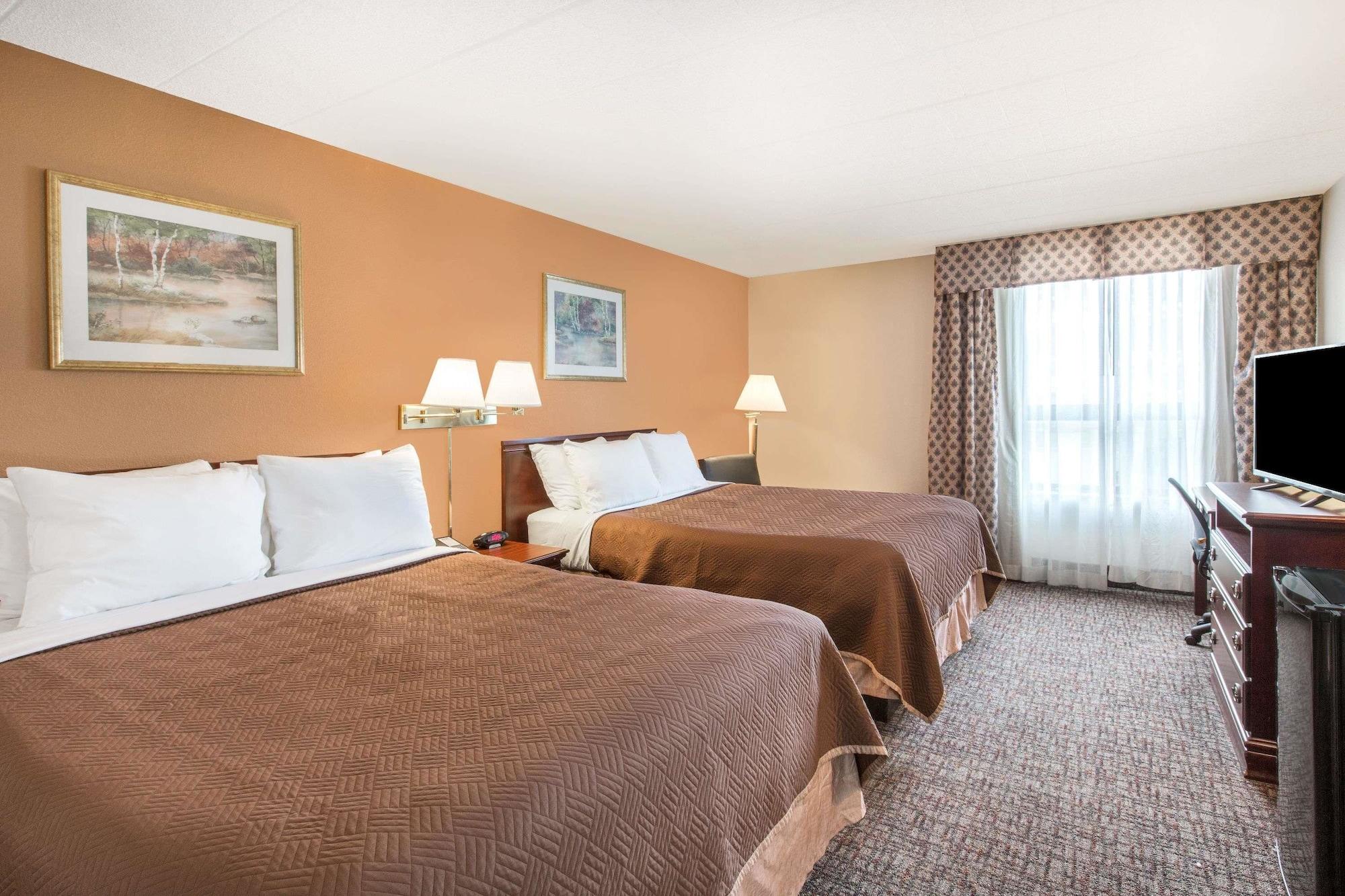 Howard Johnson By Wyndham Bartonsville/Poconos Area Extérieur photo
